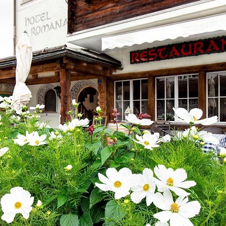 Tgesa Romana Savognin Bagian luar foto
